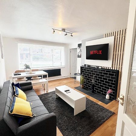Cosy Croydon Apt Sleeps 5 Екстер'єр фото